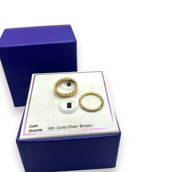 NEW Macy's 18K Gold over Brass Cubic Zirconia Ring Duo Set of 2 Rings Size 6 - Picture 6 of 9